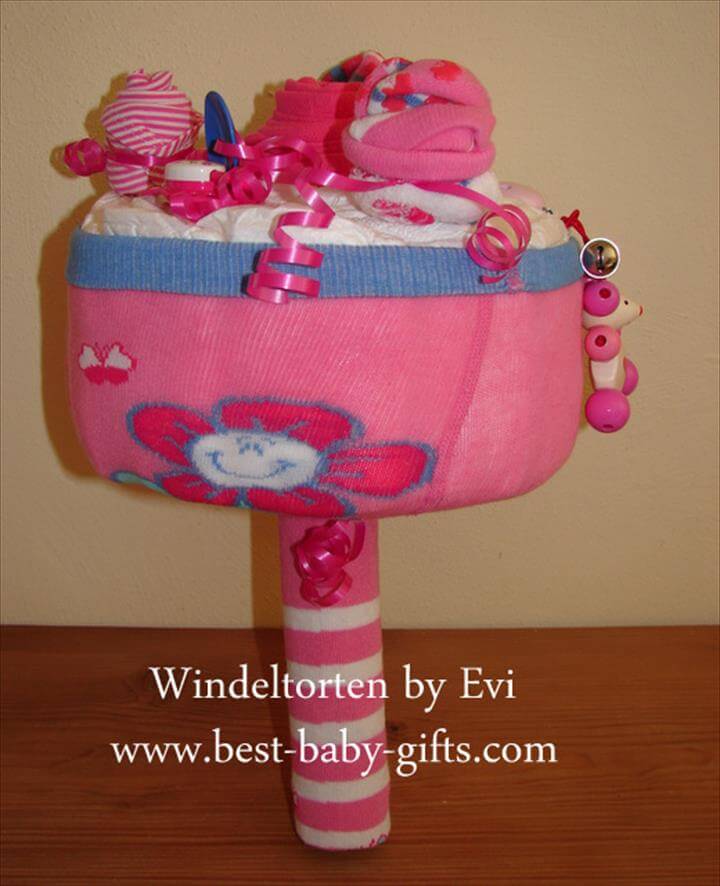 baby shower diaper bouquet cake