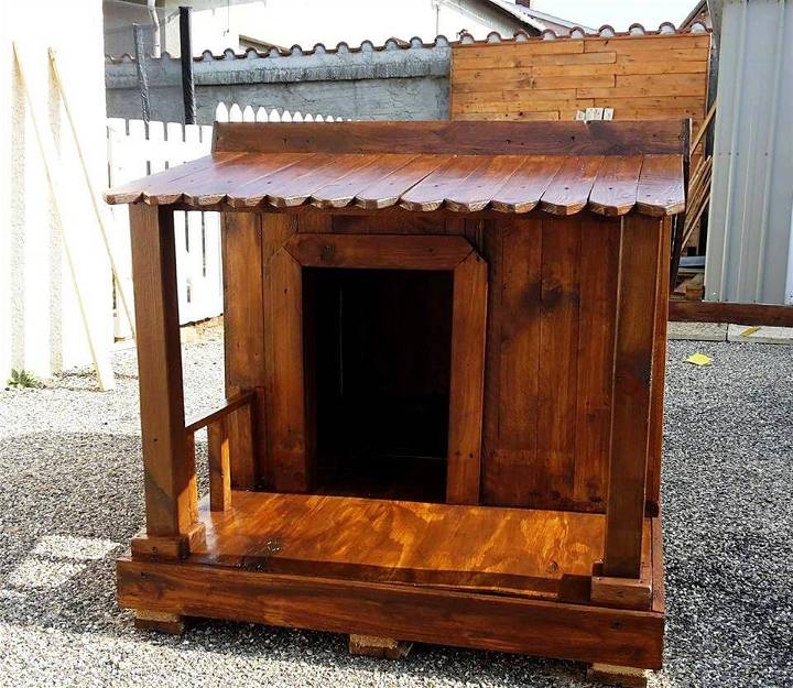 wooden pallet dog house with front shelter