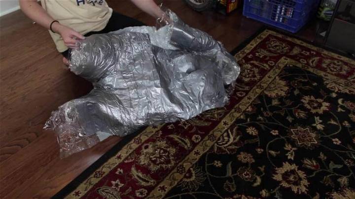 Readjusing the Removed Duct Tape Mannequin - DIY Mannequin Tutorial
