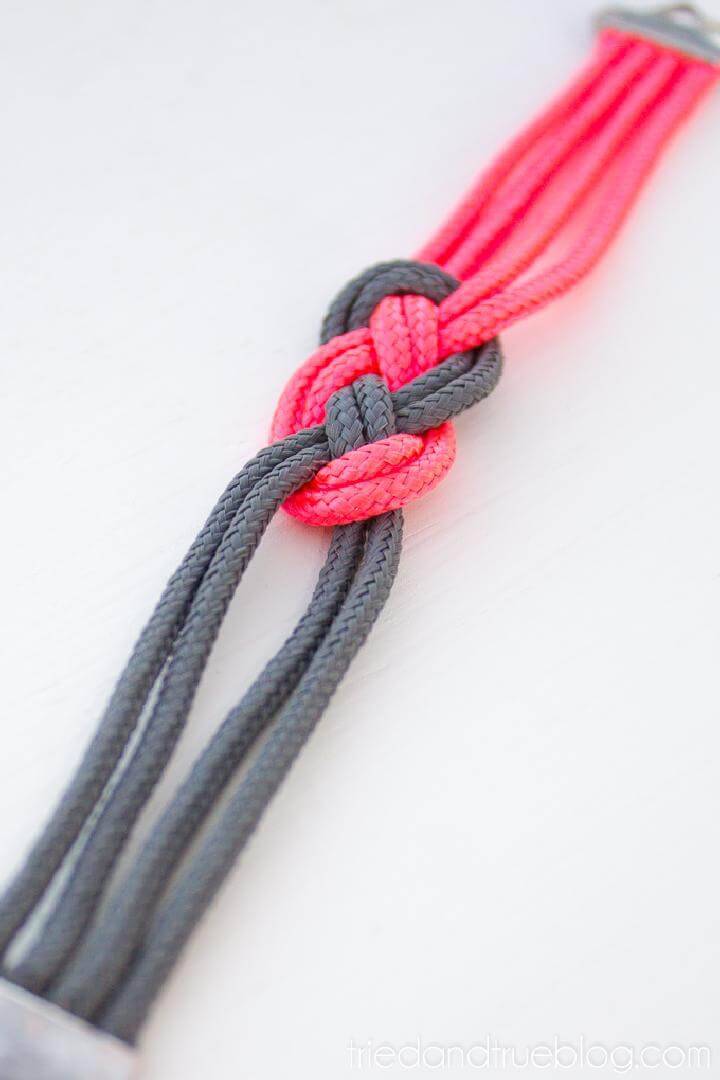 DIY Sailor Knot Bungee Cord Bracelet