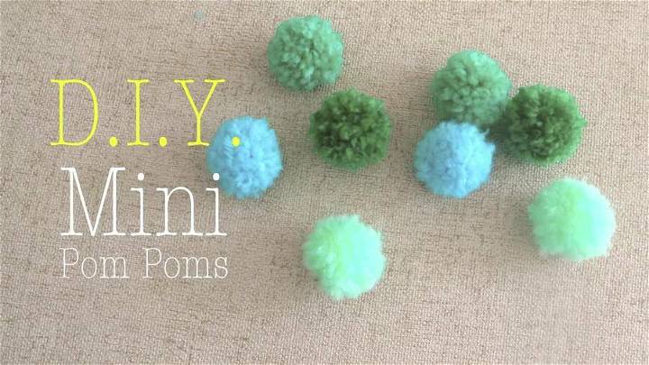How to Make Yarn Pom Pom - DIY Pom Pom (1)