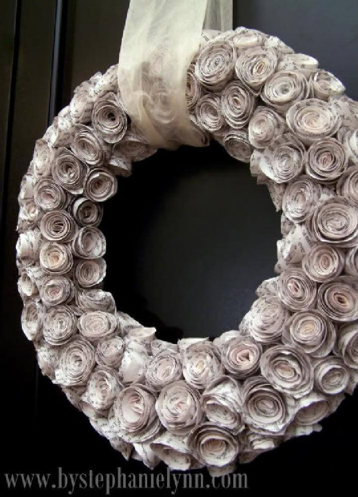 DIY Rolled Newspaper Faux Rosewood Wreath