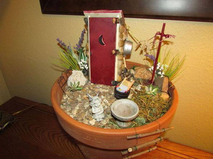 Fairy Garden Outhouse