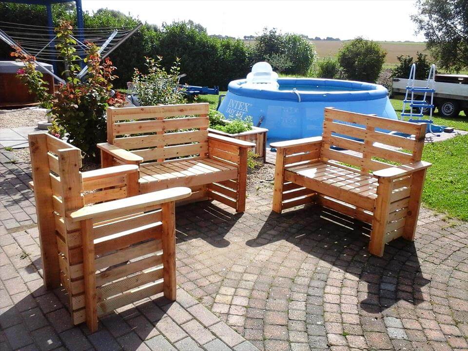 20 Pallet Wood Ideas To Build Your Own Furniture ⋆ DIY Crafts