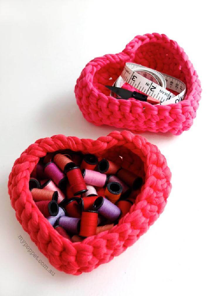 DIY Crochet Heart Baskets