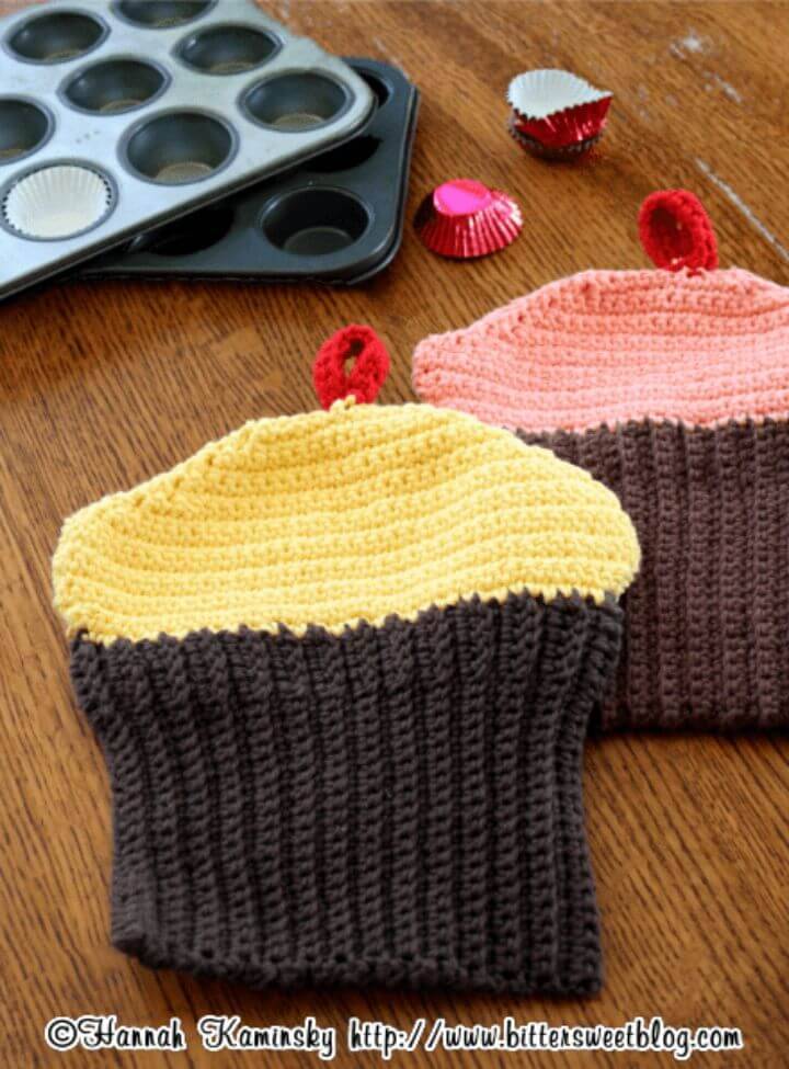 Free Crochet Baking Cupcake Pattern