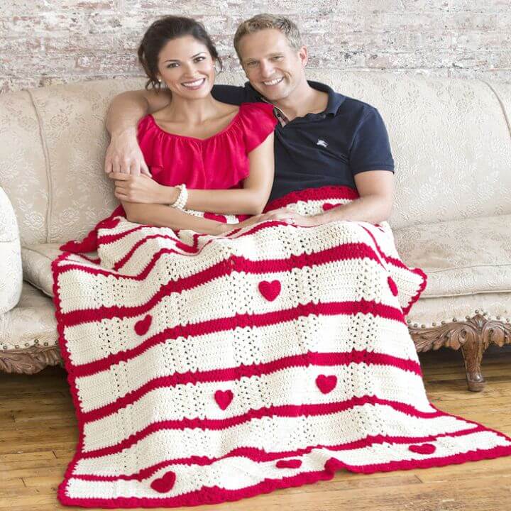 Free Crochet Be My Valentine Throw Pattern