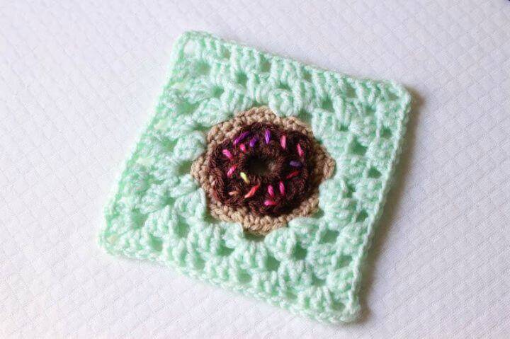 Make Donut Granny Square - Free Crochet Pattern