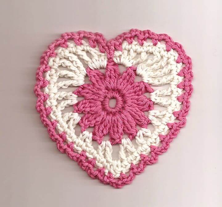 Simple Crochet Floral Heart Motif - Free Valentine Pattern