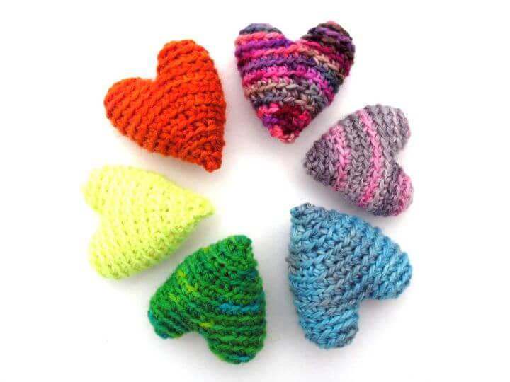 Crochet Gorgeous Hearts - Free Pattern