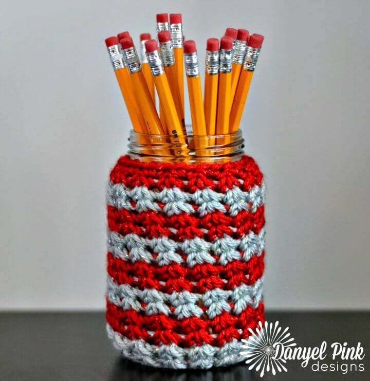 Free Crochet School Spirit Jar Cozy Pattern