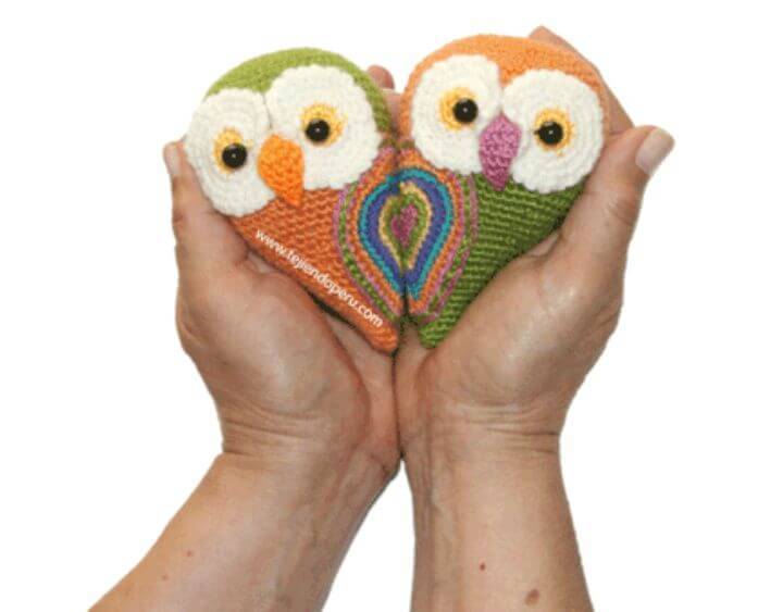 Crochet Valentine Owls - Free Amigurumi Patterns