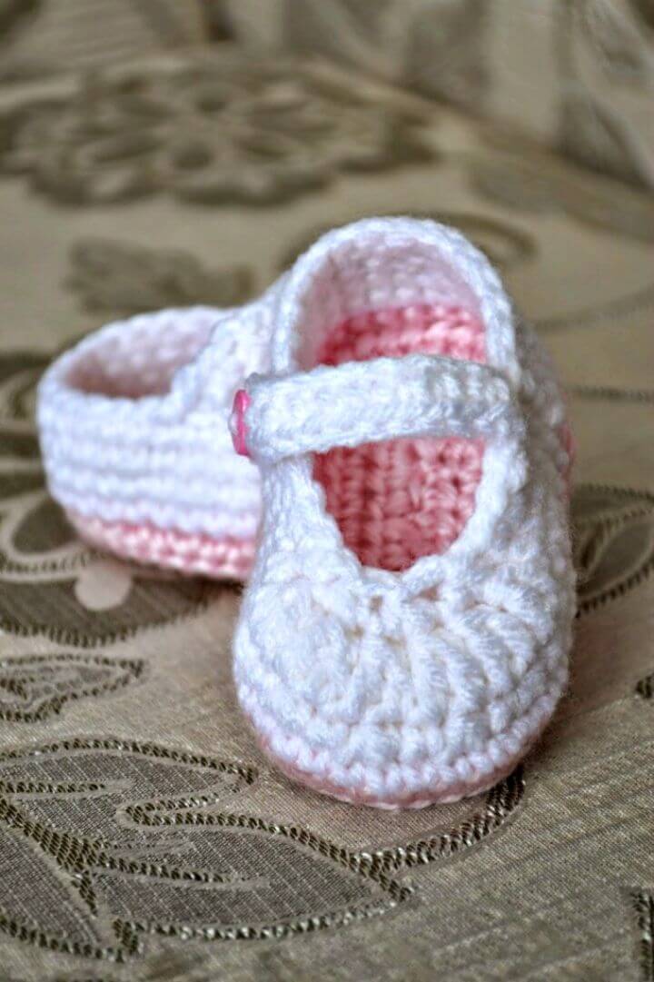 Easy Pretty And Plain Little Mary Jane Free Crochet Pattern!