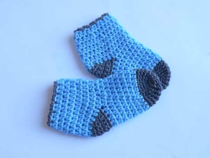 How To Easy Free Crochet Baby Sock Slipper Pattern
