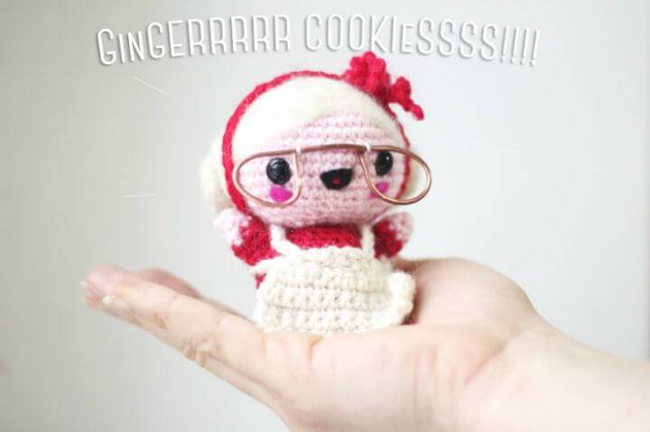 How To Free Crochet Amigurumi Mama Santa Claus Pattern