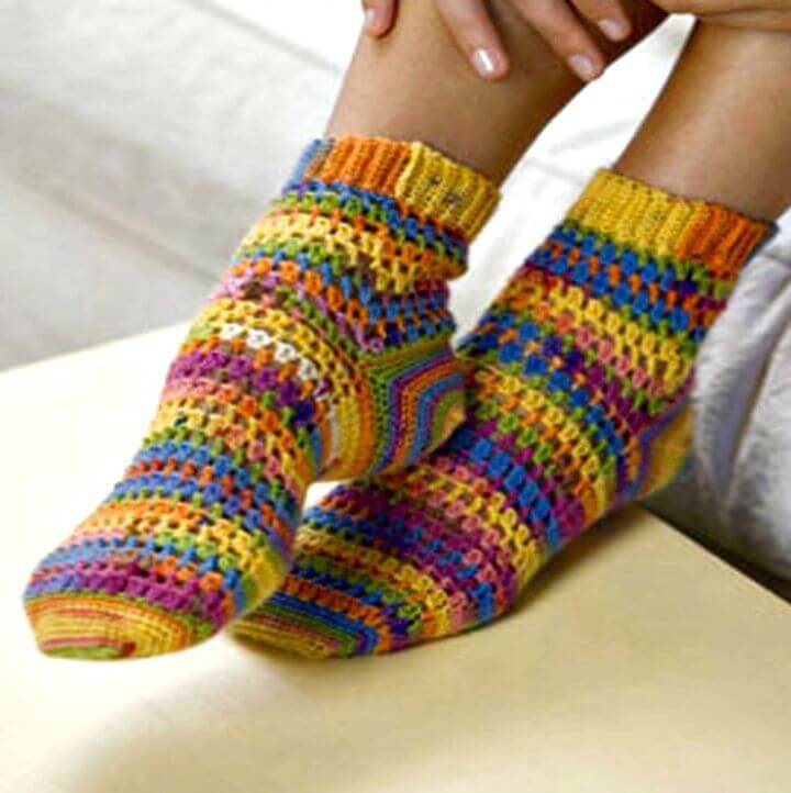 Free Crochet Heart Sole Socks Pattern