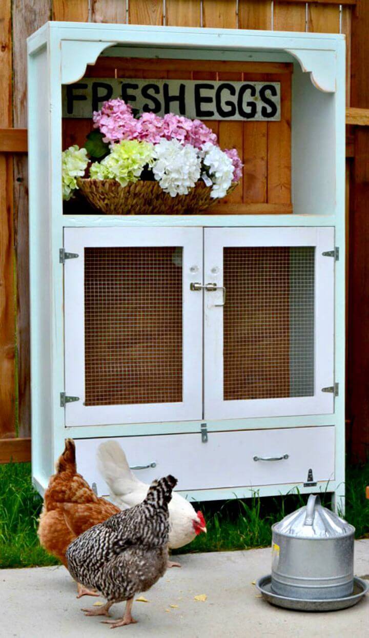 Easy DIY Chick Brooding Cabinet - Free Tutorial