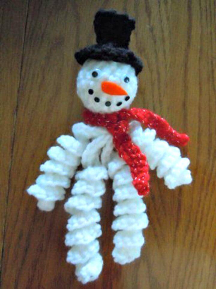 Free Crochet Curly Snowman Ornament Pattern
