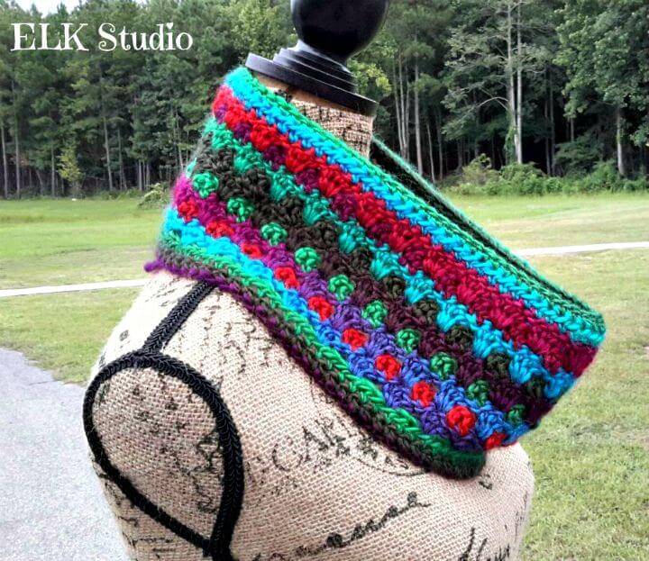 Easy Free Crochet Lookin’ Lovely Cowl Pattern