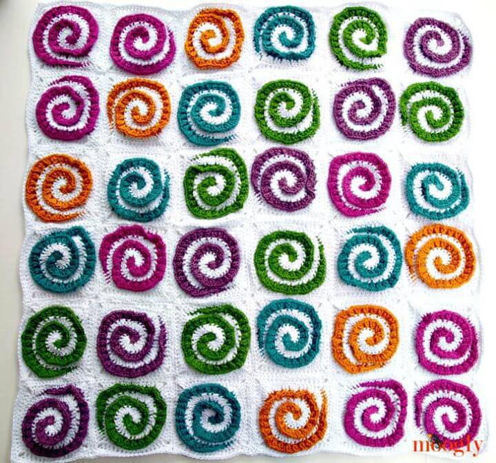 Easy Free Crochet Modern Rose Afghan Pattern