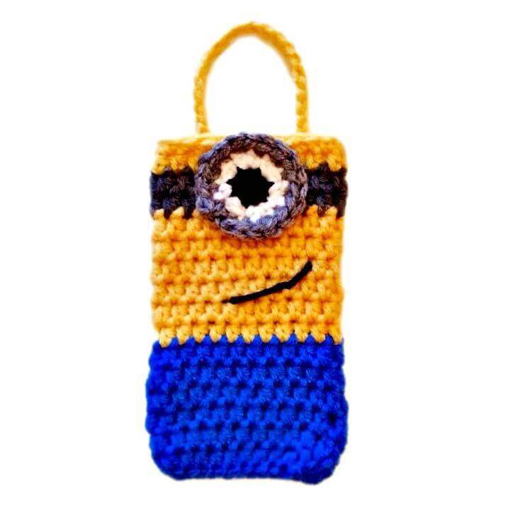 Easy Crochet Minion Cozy Case - Free Pattern