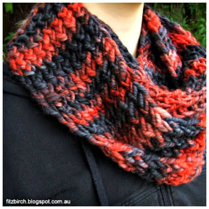 How to Knit Skip To My Loom Cowl 