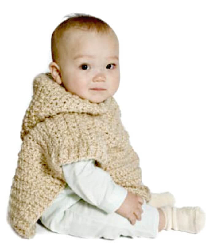 Heklet Wee Hooded Poncho - Gratis Mønster