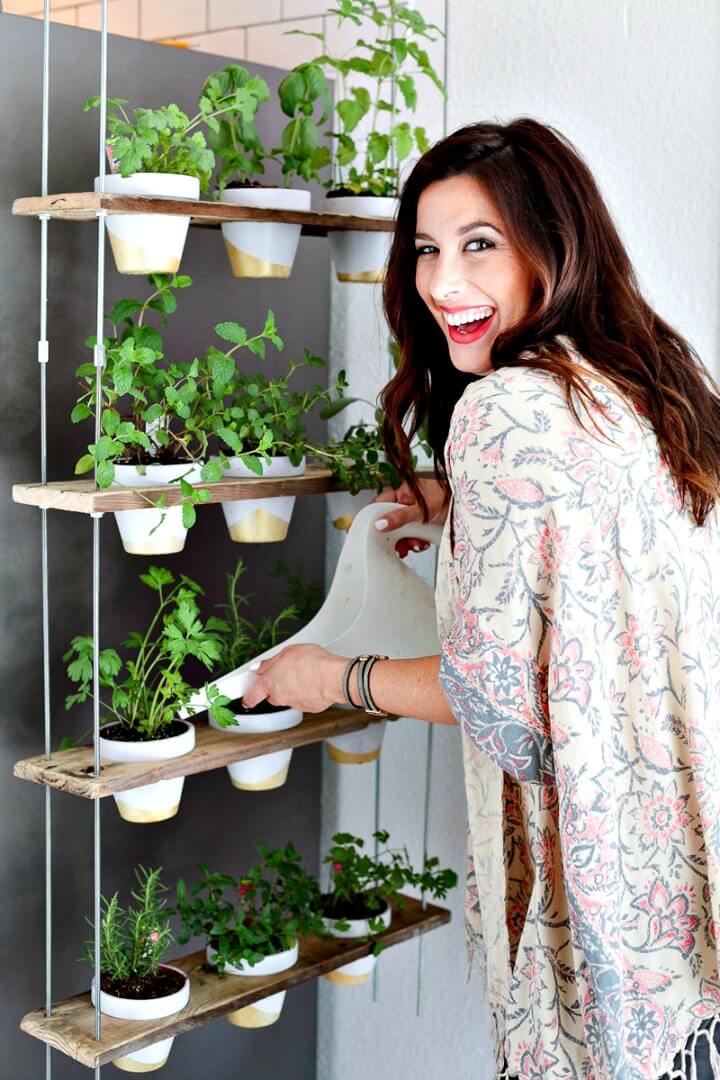 Adorable DIY Custom Potted Hanging Herb Garden