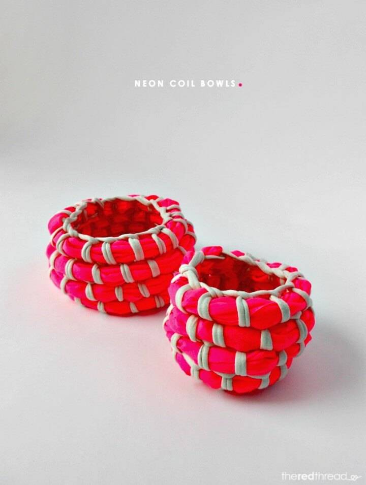 Cute How to DIY Fabric Coil Bowl