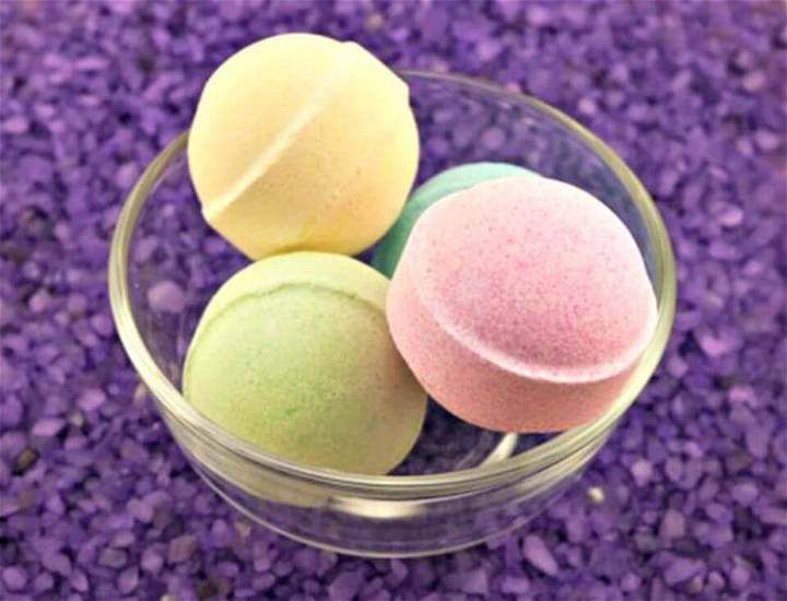 Easy and Adorable How to DIY Fizzy Bath Bombs Tutorial
