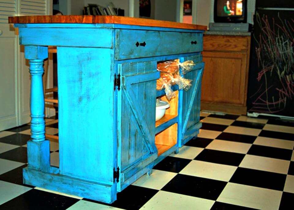 How to Build Farmhouse Kitchen Island & Bar