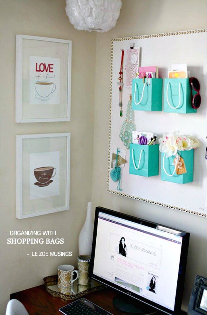 Make DIY Wall Organizing With Shopping Bags