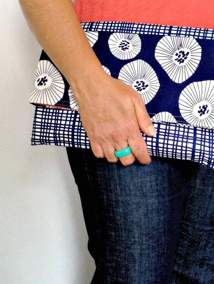Easiest and Gorgeous DIY Envelope Clutch