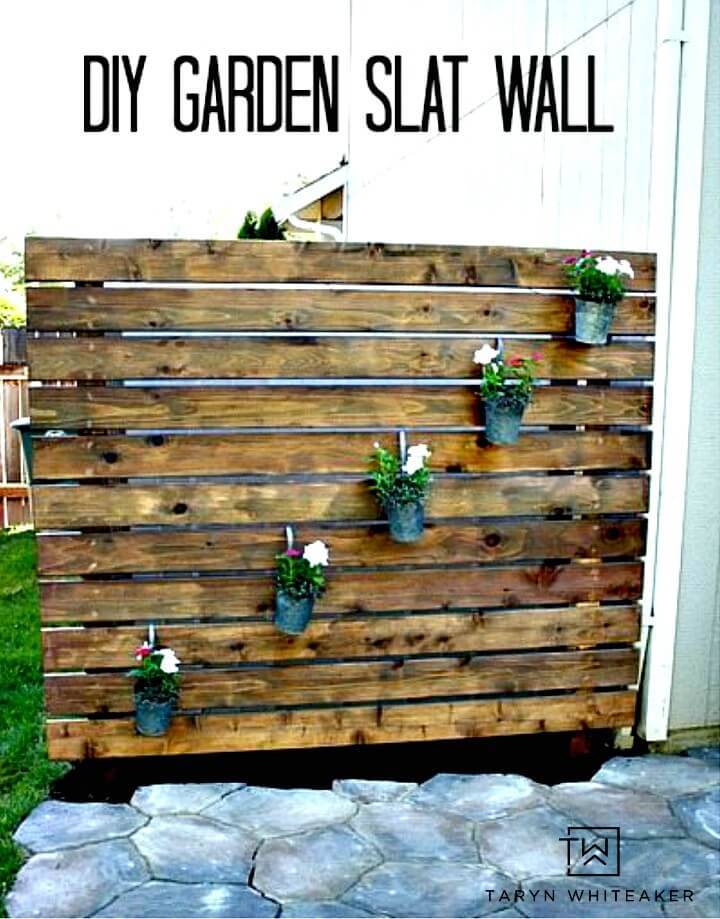 Make Your Own Garden Slat Wall - DIY