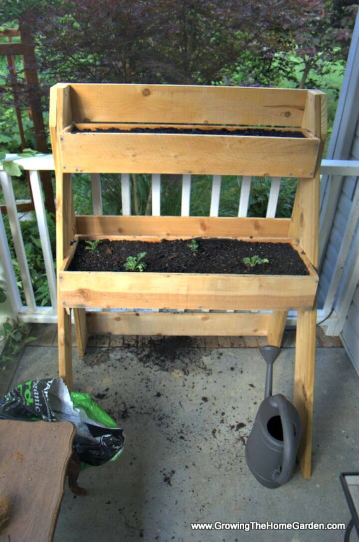 How to Build Raised Garden Box Planter