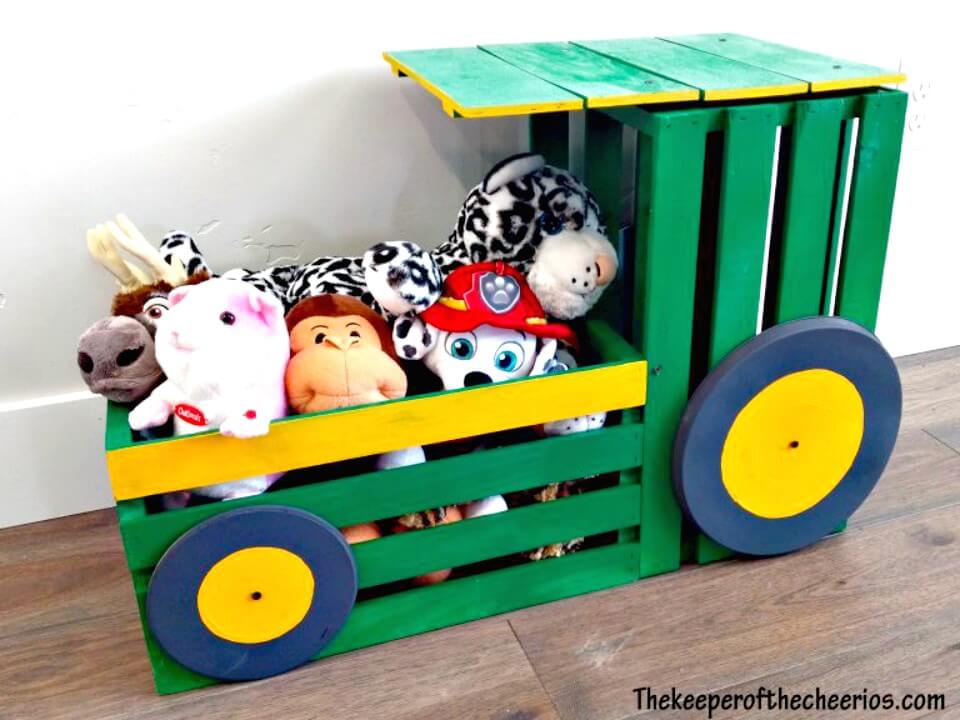 Cute and Easy DIY Wood Crate Tractor Toy Box