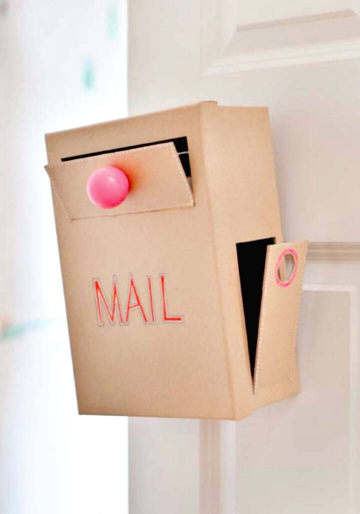 How to DIY Doorknob Mailbox