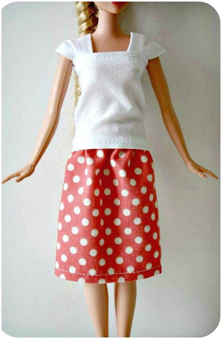 Easy and Quick DIY Barbie Skirt Tutorial