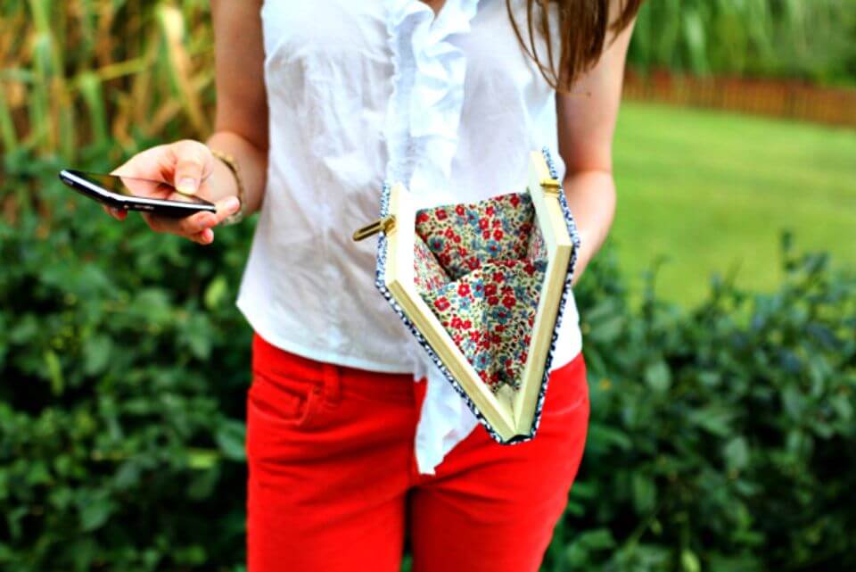 Adorable DIY Nerdy Chic Book Clutch