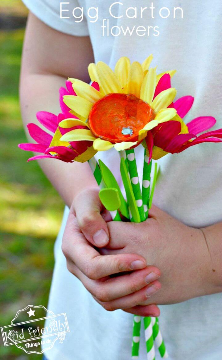 DIY Egg Carton & Paper Straw Flower Craft