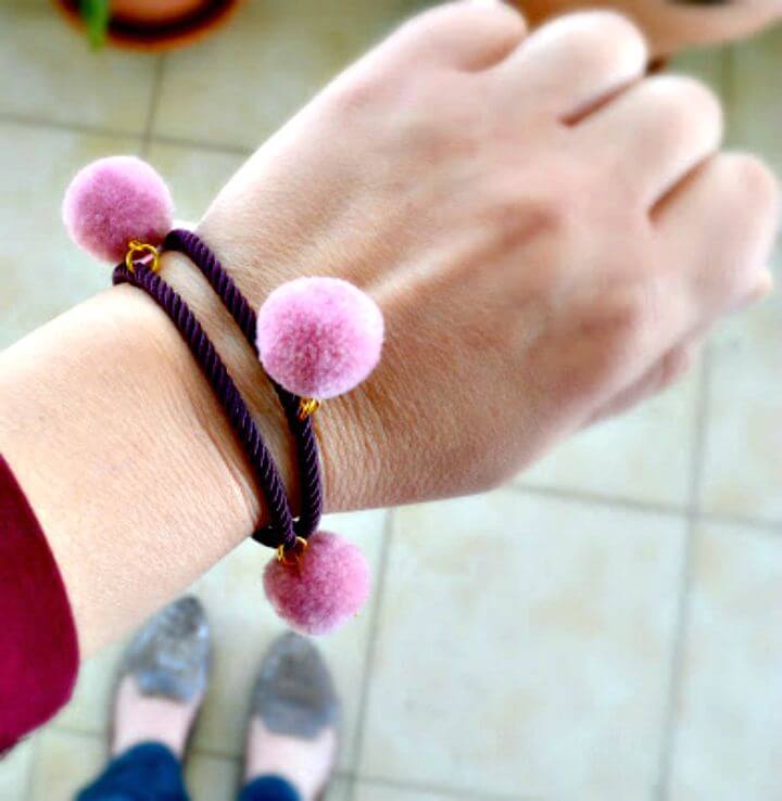 DIY Pom Pom Wrap Bracelet - Homemade Jewelry Ideas 