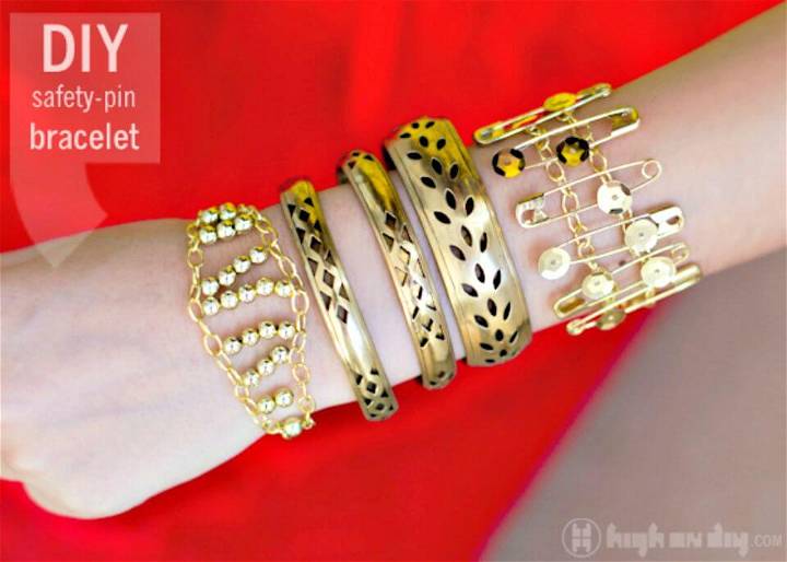 DIY Safety-pin & Sequin Bracelet - Homemade Gift Ideas 
