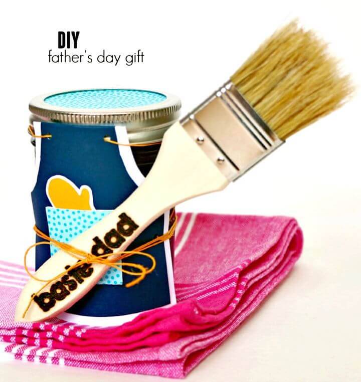 Easy DIY Mason Jar Father's Day Gift - Mason Jar Crafts 