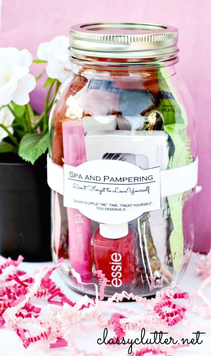 How To Make Spa and Pampering in a Jar - Mason Jar Crafts 