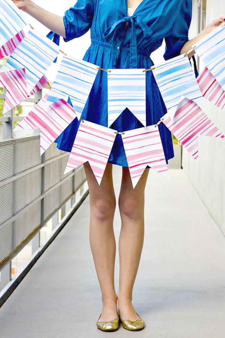 Making a Watercolor Stripe Bunting