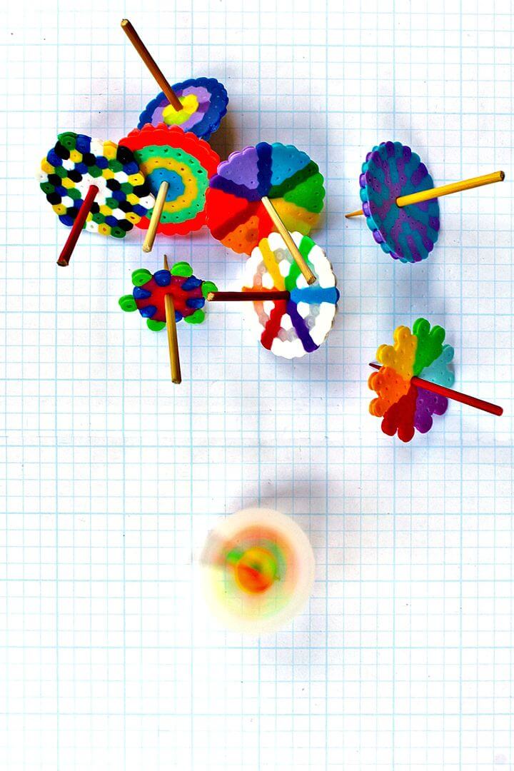 DIY Spinning Tops + Magical Disappearing Colors