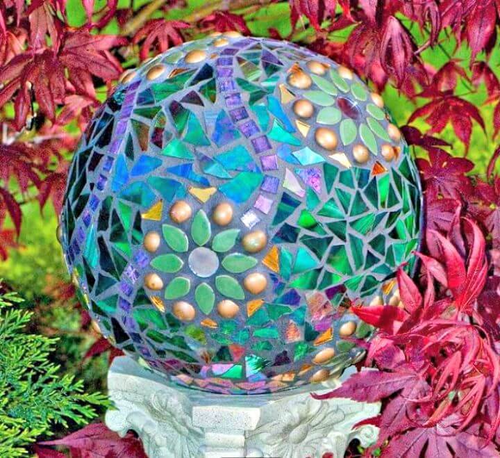 Easy DIY Mosaic Garden Gazing Ball