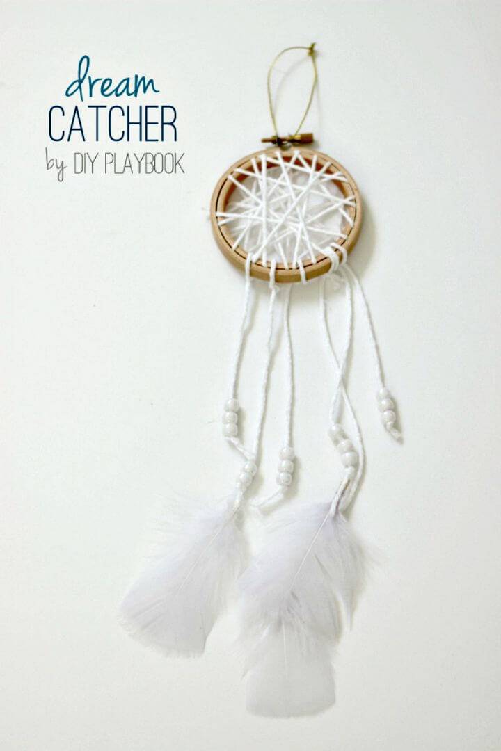 DIY Yarn Dreamcatchers