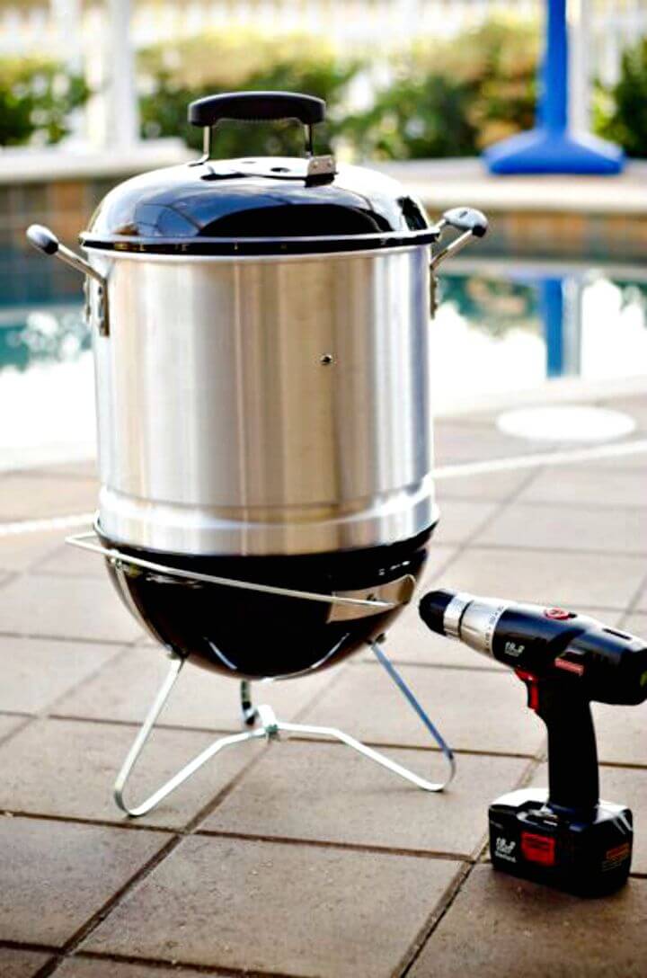 How to Build a Mini BBQ Smoker