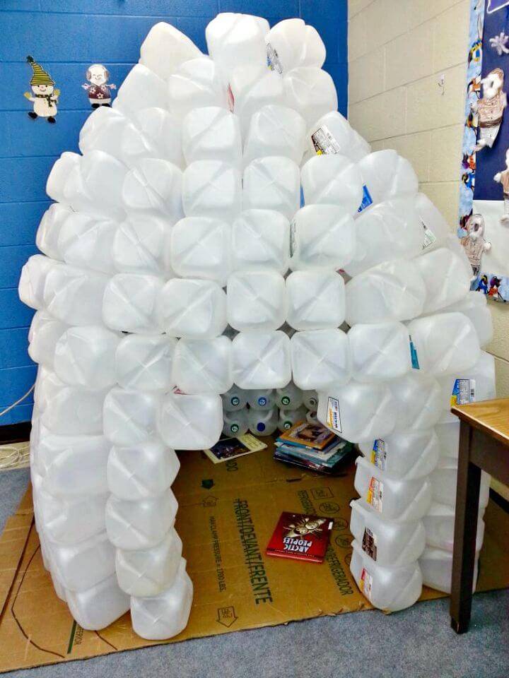 Igloo Made out of Gallon Jugs Pictures - DIY Project 